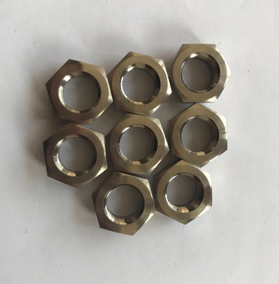 DIN Standard Natural Finish 1/2-20 Thin Nyloc Nut para corridas de carros de sprint em titânio Gr5 e durabilidade