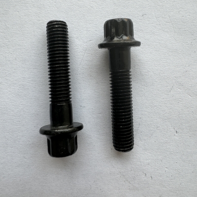 DIN padrão acabamento de prata M7x 32MM LENGTH aço 12 PT parafusos de cabeça de flange em preto para aplicações da indústria automotiva