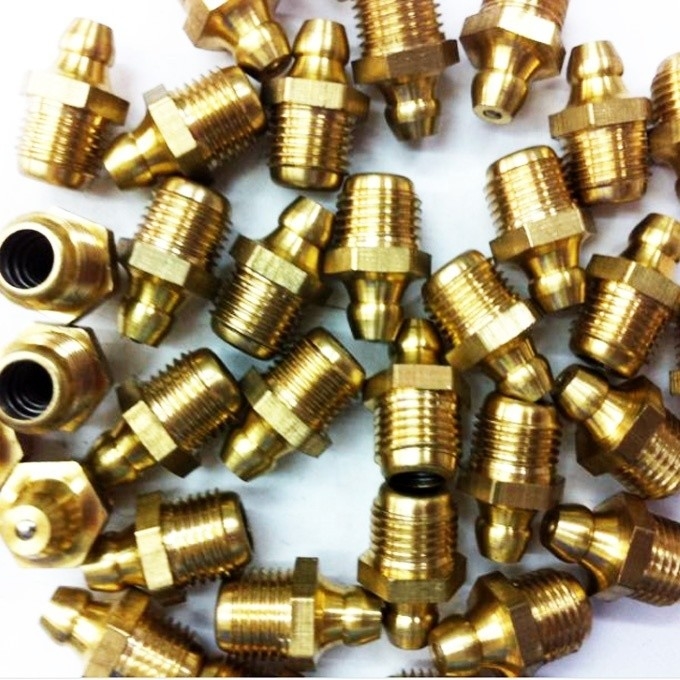Brass resistente a altas temperaturas M8 M10 M6 5/16-24 1/4-19 1/4-28 Grease Zerk Nipple Fitting para aplicações industriais