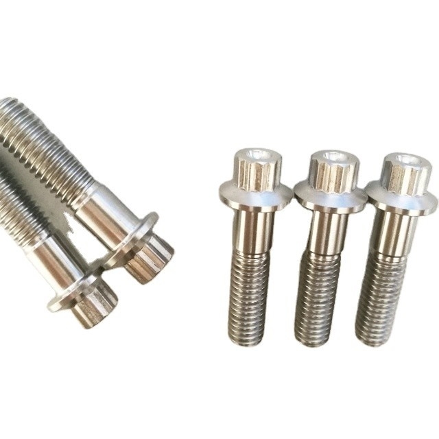 1.25 Nozes M8 com flanges de passo em titânio de grau 6AL4V para aplicações mecânicas normalizadas DIN