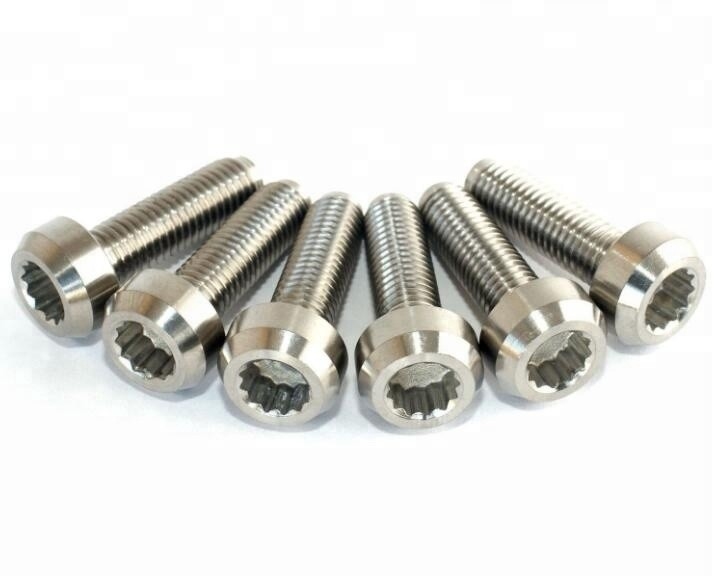 Acessórios universais para carros M7X24mm Titânio GR5 para rodas BBS Colorido